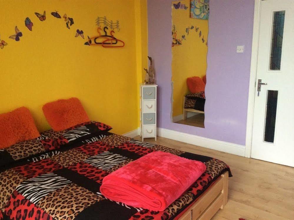 Le Papillon Hostel Backpacker Torquay Exterior photo